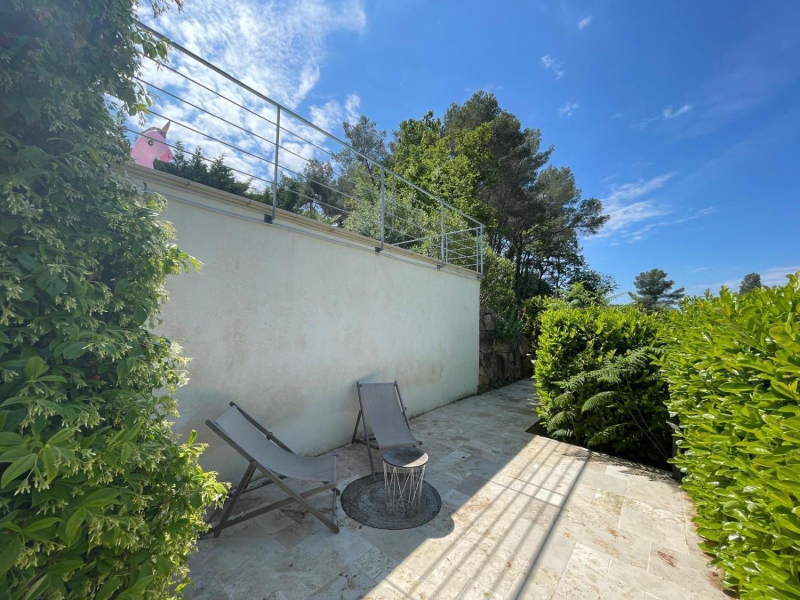 Appartement Villa D'Aurore Le Rouret Exterior foto